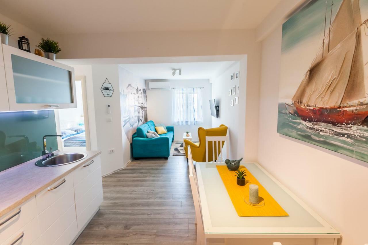 Apartments Mb Kaštela エクステリア 写真